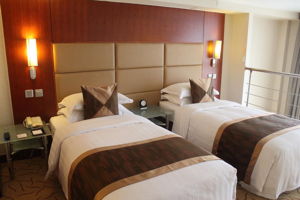 Ariva Beijing West Hotel מראה חיצוני תמונה