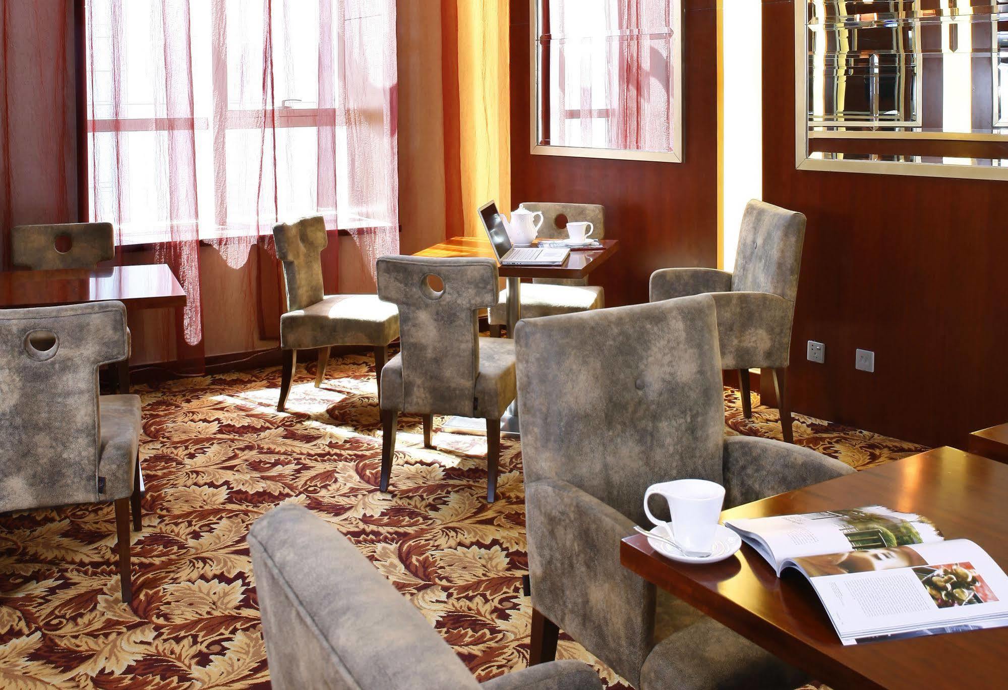 Ariva Beijing West Hotel מראה חיצוני תמונה